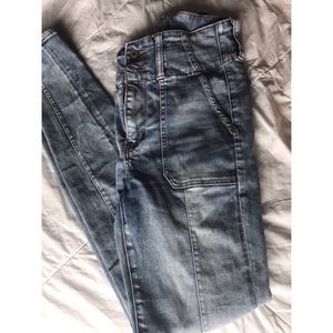 6LONG American Eagle Jeans